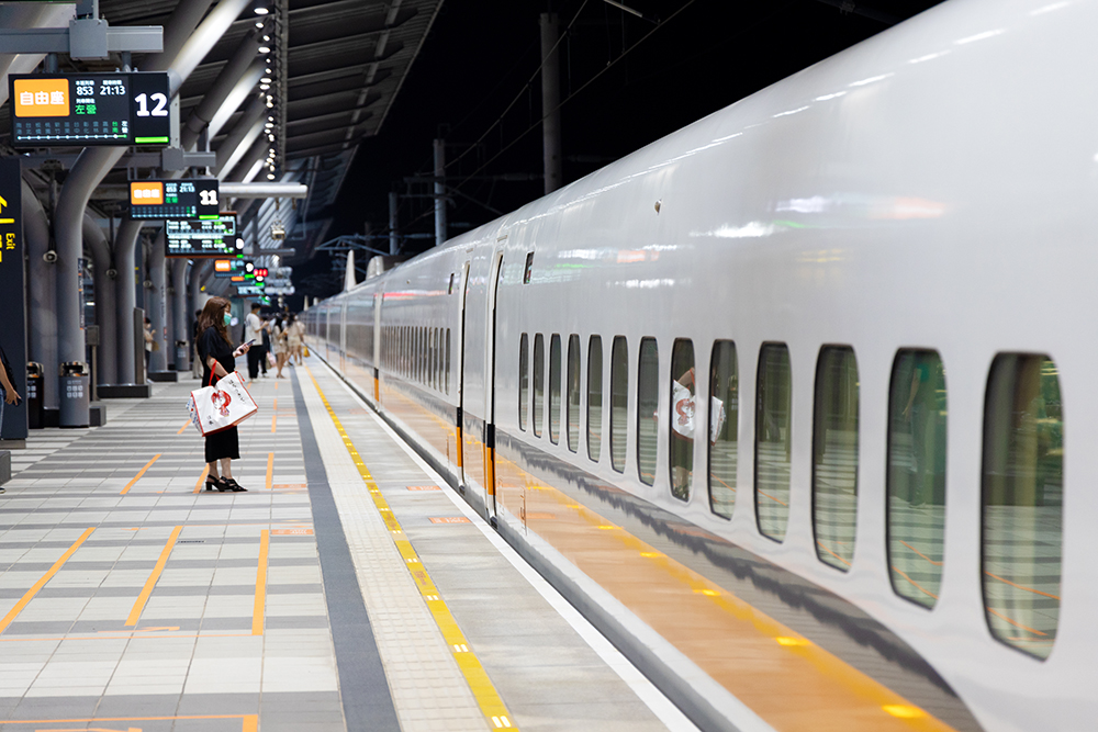 TAINAN CITY, TAIWAN - September 20: Taiwan High Speed Rail (THSR) station platform on September 20, 2022 in Tainan, It is a high-speed rail line that runs approximately 345 km along the west coast of Taiwan